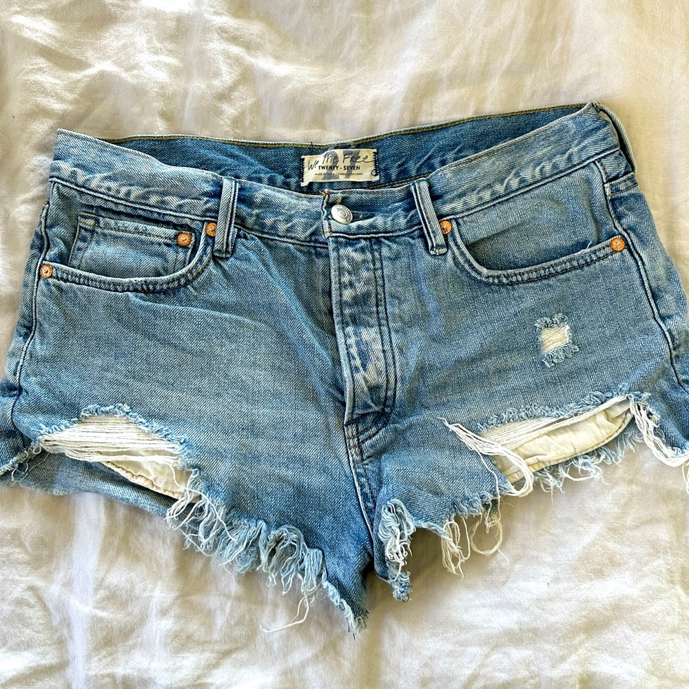 Free people Jean shorts 27
